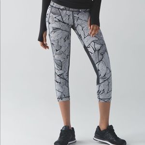 Lululemon Pace Rival Crops *dottie tribe Size 6